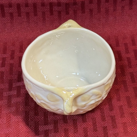 Belleek Vintage Parian China Ivy Yellow Sugar Bowl Gold Mark 1980-1992 - Picture 2 of 5